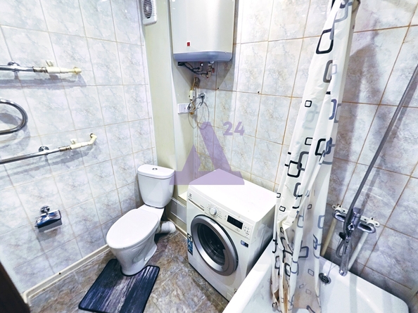 
  Продается 2-комн. квартира, 44 м², Чеглецова ул, д. 18
. Фото 18.