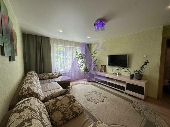 
  Продается 3-комн. квартира, 54 м², Георгия Исакова ул, д. 232
. Фото 2.