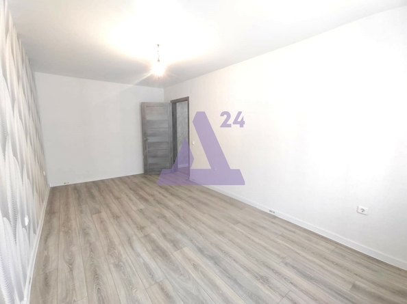 
  Продается 2-комн. квартира, 47.3 м², ЖК Радужный, Анатолия дом 98
. Фото 3.
