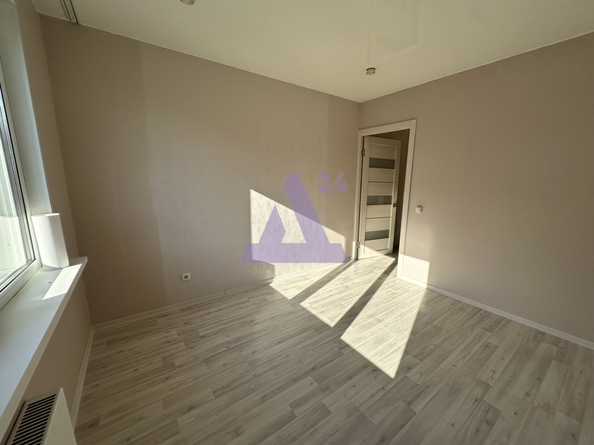 
  Продается 2-комн. квартира, 46 м², Солнечная Поляна ул, д. 105
. Фото 5.