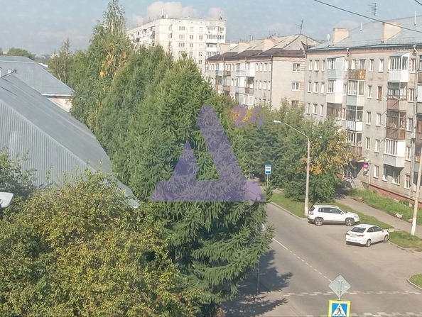 
  Продается 2-комн. квартира, 42.3 м², 40 лет Октября ул, д. 14/61А
. Фото 9.