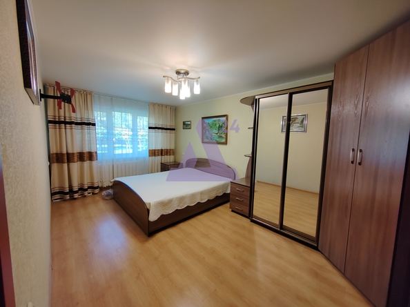 
  Продается 3-комн. квартира, 60.9 м², 50 лет СССР ул, д. 37
. Фото 10.