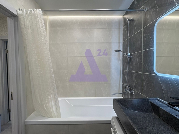 
  Продается 2-комн. квартира, 37 м², Солнечная Поляна ул, д. 94
. Фото 11.
