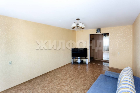 
  Продается 1-комн. квартира, 42.7 м², Сухэ-Батора ул
. Фото 5.