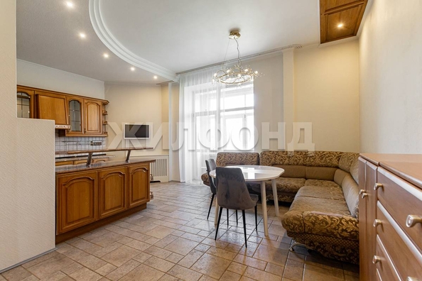 
  Продается 3-комн. квартира, 179.8 м², Партизанская ул
. Фото 8.