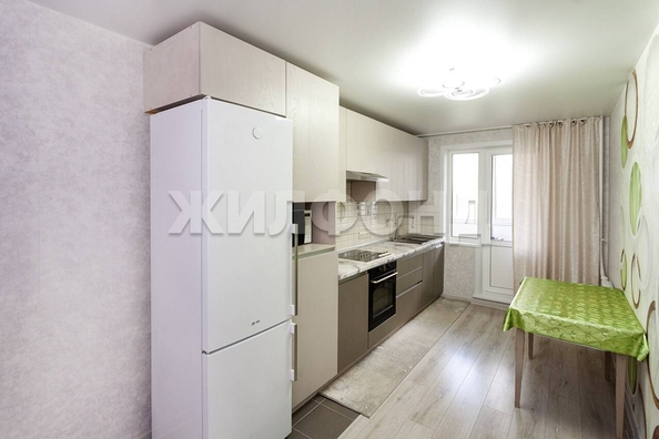 
  Продается 3-комн. квартира, 73.9 м², Малахова ул
. Фото 6.