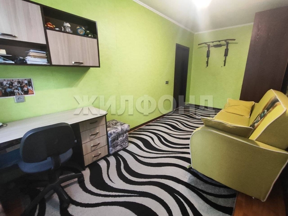 
  Продается 4-комн. квартира, 87 м², Шукшина ул
. Фото 6.