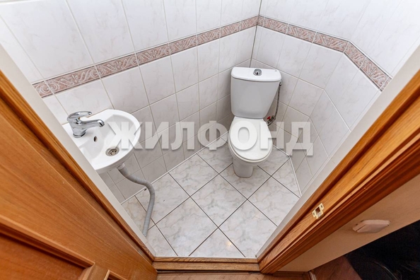 
  Продается 4-комн. квартира, 217.6 м², Попова ул
. Фото 6.