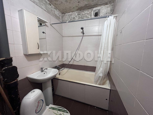 
  Продается 2-комн. квартира, 44.4 м², Юрина ул
. Фото 9.