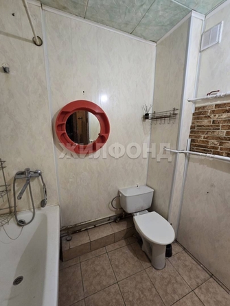 
  Продается 3-комн. квартира, 59.1 м², Победы ул
. Фото 8.