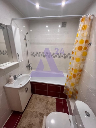 
  Продается 1-комн. квартира, 43 м², Лазурная ул, д. 58
. Фото 14.