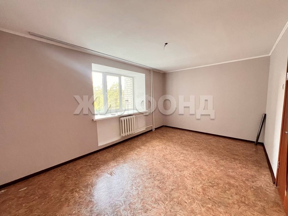 
  Продается 2-комн. квартира, 52.3 м², Кутузова ул
. Фото 3.