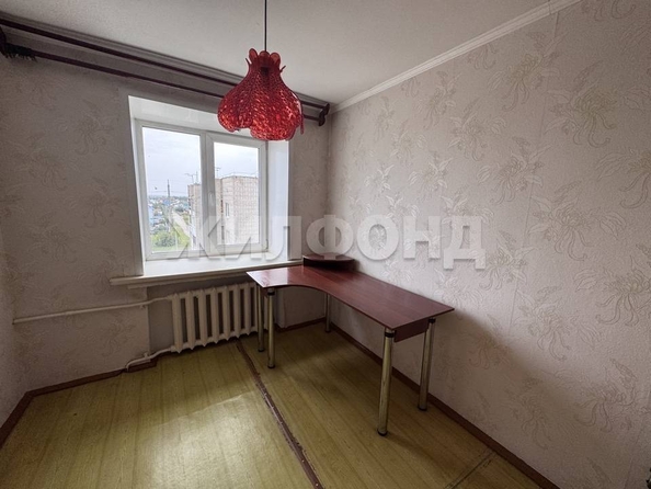 
  Продается 4-комн. квартира, 74 м², Космонавтов ул
. Фото 12.