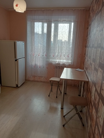 
  Сдам 1-комн. квартиру, 38 м², Сиреневая ул, д. 30
. Фото 4.