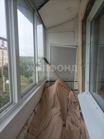 
  Продается 3-комн. квартира, 62.8 м², Майская ул
. Фото 17.