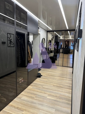 
  Продается 4-комн. квартира, 89.5 м², Малахова ул, д. 118
. Фото 7.