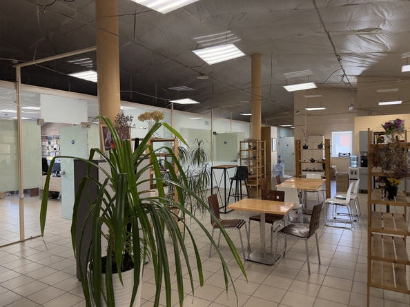 
  Продается универсальное помещение, 2160 м², Шевченко ул, д. 162
. Фото 10.