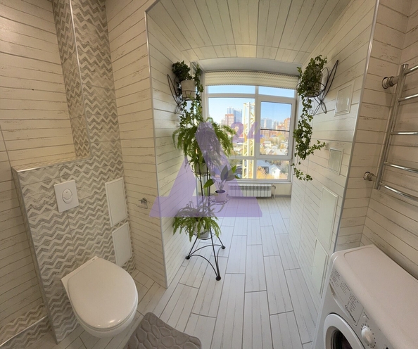 
  Продается 1-комн. квартира, 34 м², Короленко ул, д. 122
. Фото 12.