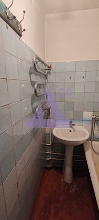 
  Продается 3-комн. квартира, 60 м², Октябрьская ул, д. 33
. Фото 11.
