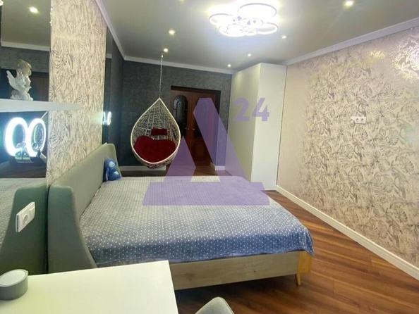 
  Продается 4-комн. квартира, 97.4 м², Новгородская ул, д. 26А
. Фото 9.