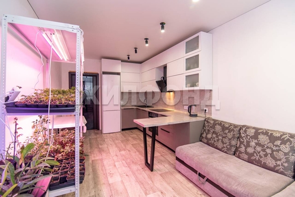 
  Продается 4-комн. квартира, 88.5 м², Юрина ул
. Фото 2.