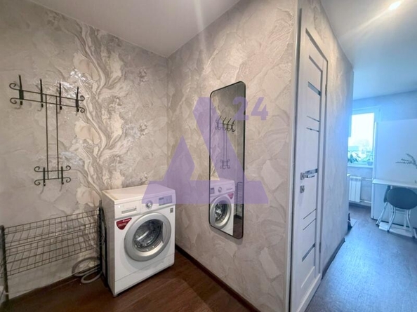 
  Продается 1-комн. квартира, 30.6 м², Антона Петрова ул, д. 63
. Фото 2.