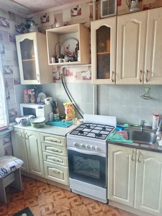 
  Продам 3-комн. квартиру, 63 м², Ленинградская ул, д. 105
. Фото 8.