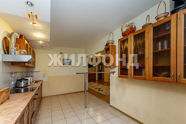 
  Продается 4-комн. квартира 217.6 м². Фото 15.