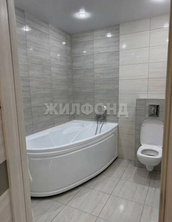
  Продается 2-комн. квартира 55 м², в ЖК Plaza. Фото 5.