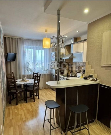 
  Продается 3-комн. квартира 65 м². Фото 1.