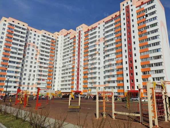 
  Продается 3-комн. квартира 91 м², в ЖК Матрёшки, дом 8. Фото 1.