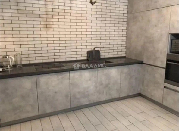 
  Продам дом 237.5 м². Фото 4.