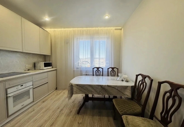 
  Продам 2-комн. квартира 65.42 м². Фото 2.