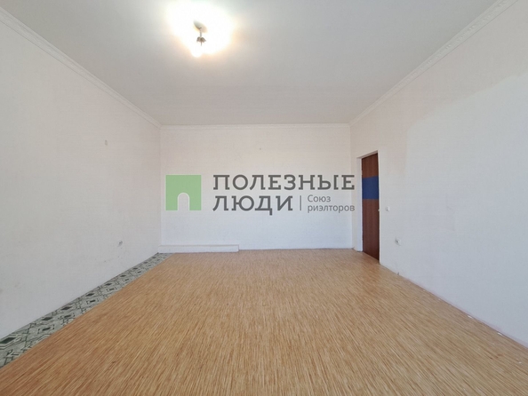 
   Продам 2-комнатную, 64 м², 0-я (СНТ Сибиряк тер) ул, 3

. Фото 7.