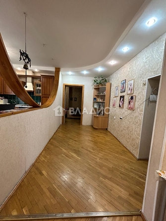 
   Продам 4-комнатную, 157.9 м², Добролюбова ул, 6А

. Фото 5.