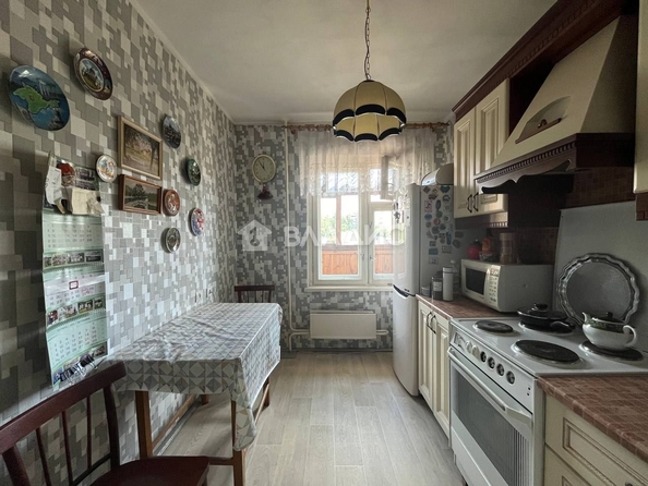 
   Продам 3-комнатную, 65.9 м², Революции 1905 года ул, 104А

. Фото 6.