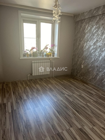 
   Продам 3-комнатную, 72.5 м², 0-я (СНТ Сибиряк тер) ул, 1/1

. Фото 3.