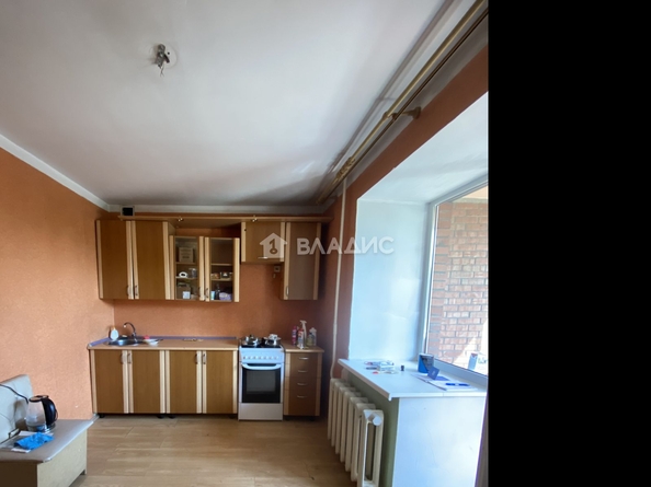 
   Продам 1-комнатную, 36.8 м², Октябрьская ул, 33

. Фото 3.