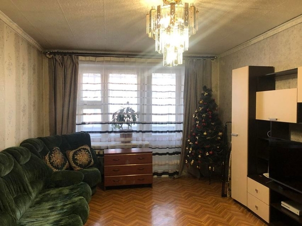 
   Продам 3-комнатную, 77 м², Жуковского ул, 21

. Фото 3.