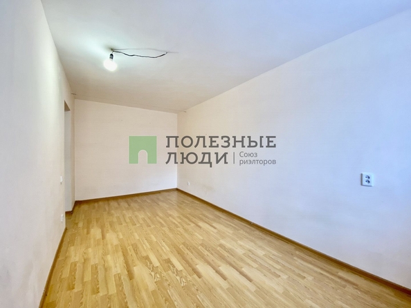 
   Продам 1-комнатную, 29.6 м², 0-я (СНТ Сибиряк тер) ул, 19

. Фото 3.