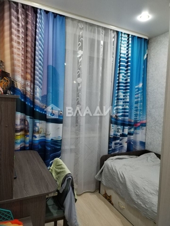 
   Продам 1-комнатную, 31 м², Родины ул, 4

. Фото 3.