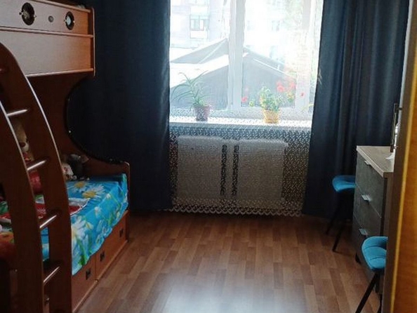 
   Продам 3-комнатную, 70 м², Октябрьская ул, 45

. Фото 2.