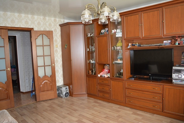 
   Продам 4-комнатную, 78.3 м², Добролюбова ул, 1

. Фото 5.