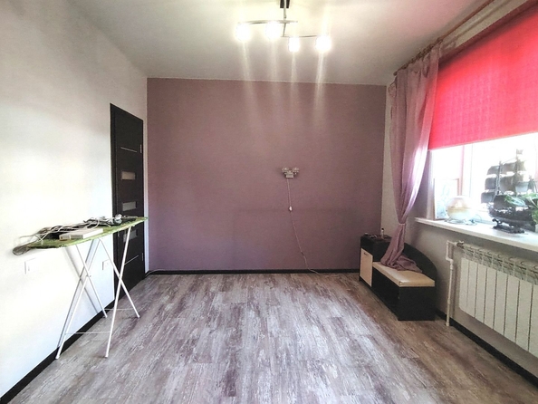 
   Продам 2-комнатную, 53 м², Строителей ул, 78А

. Фото 7.