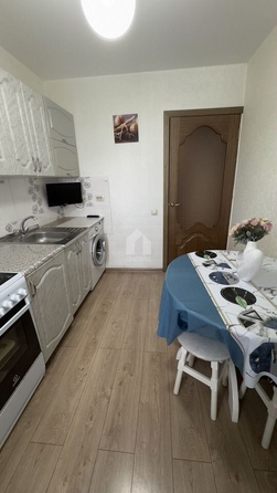 
   Продам 2-комнатную, 48.3 м², Радикальцева ул, 4

. Фото 6.