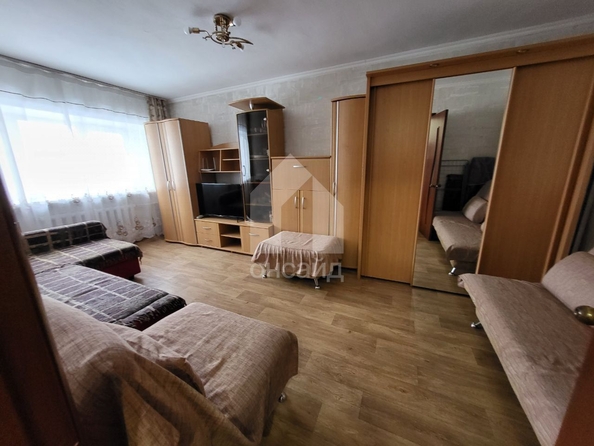 
   Продам 1-комнатную, 35.8 м², Комсомольская ул, 33

. Фото 4.