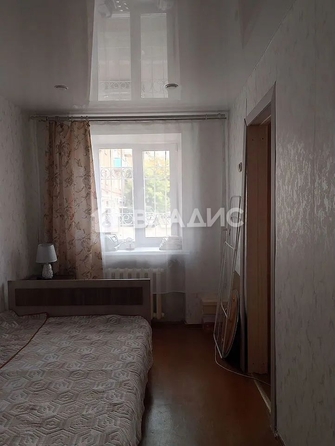 
   Продам 2-комнатную, 42 м², Радикальцева ул, 2

. Фото 1.