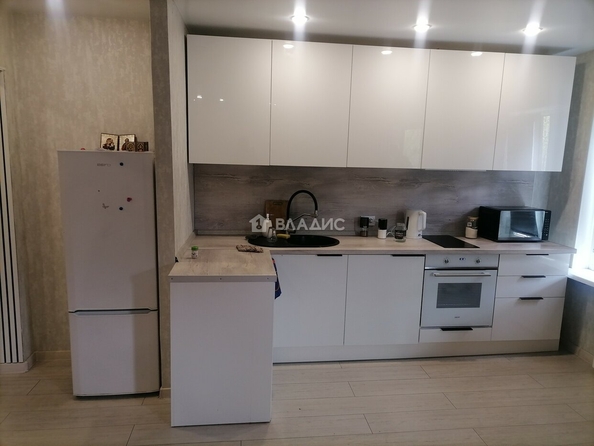 
  Продается студия, 32.9 м², Строителей ул, д. 50
. Фото 1.
