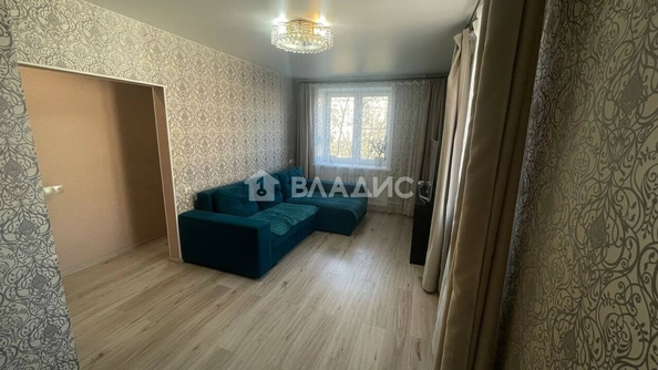 
  Продается 2-комн. квартира, 40.7 м², Родины ул, д. 5
. Фото 5.
