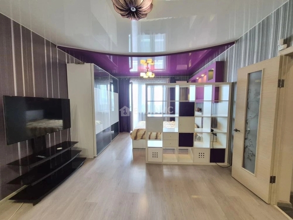 
  Продам 1-комн. квартиру 50.2 м². Фото 1.